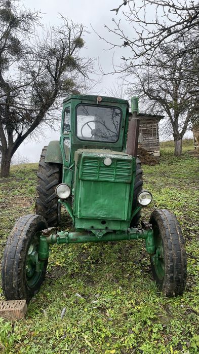 Продам два трактори Т40