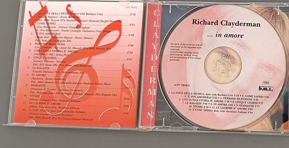 CD  " ... in amore" de Richard Clayderman, em ótimo estado, como novo