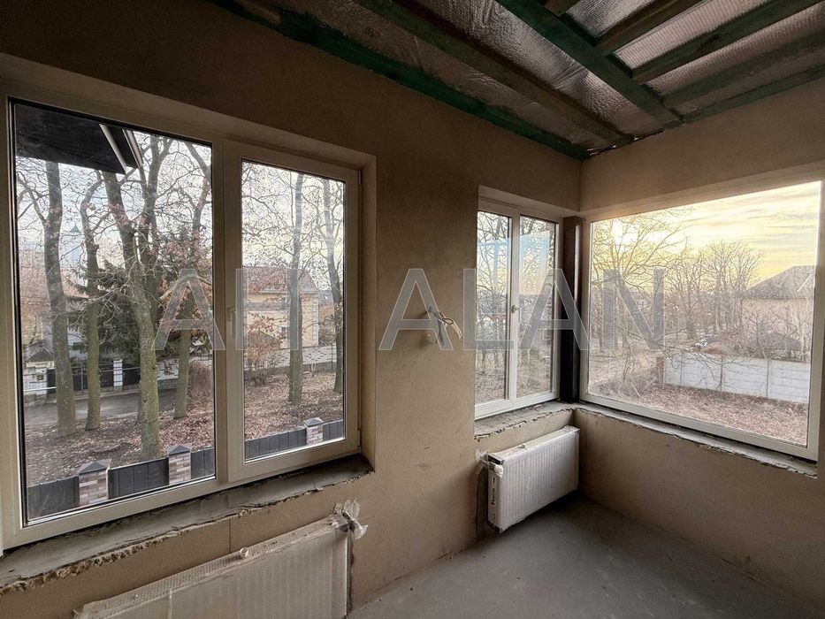 Без комісії. Продаж будинка 187 м2 в с. Чабани. Київська область