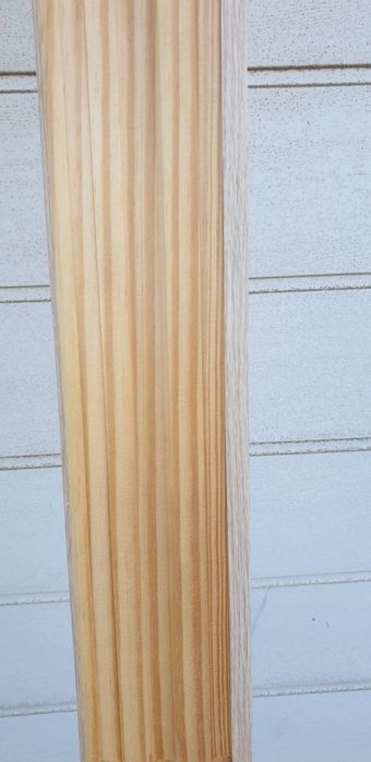 Rodapé madeira beje