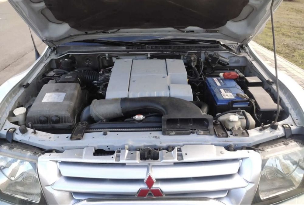 Mitsubishi Pajero Wagon 2001