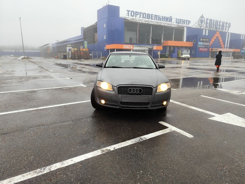 Ауди а 4 б7 2.0 Бензин  Автомат
