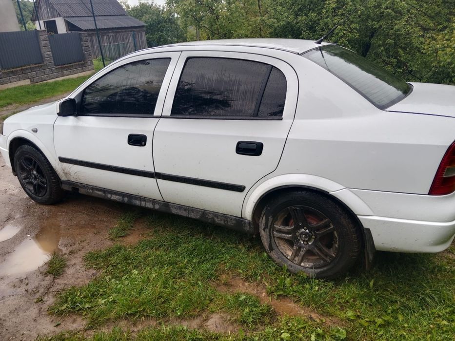 Опель астра Джи 1.4 бензин