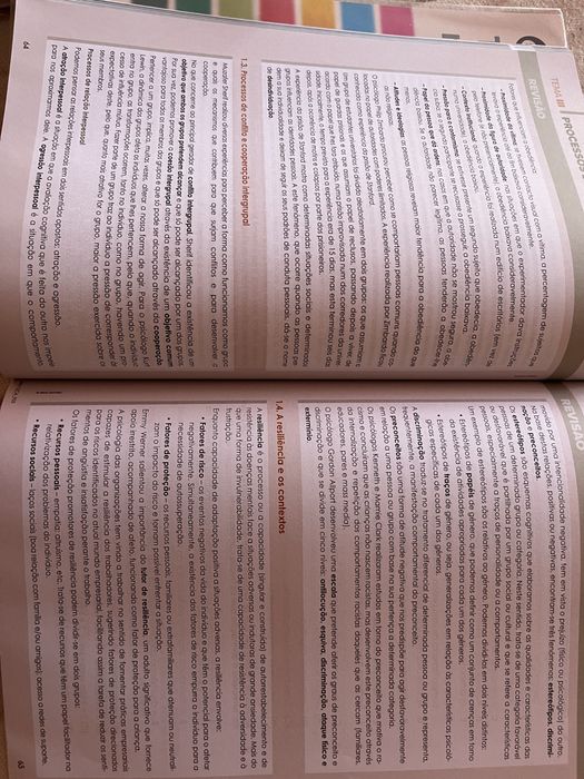Caderno de atividades de Historia A 12.º