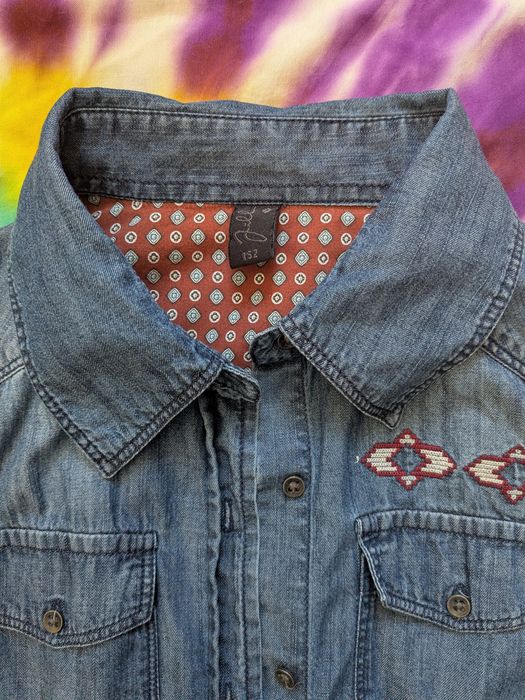 Рубашка з вишивкою, джинсова, для дівчинки. Р.152