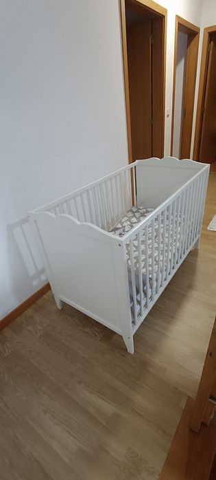 Berço, cama para bebé