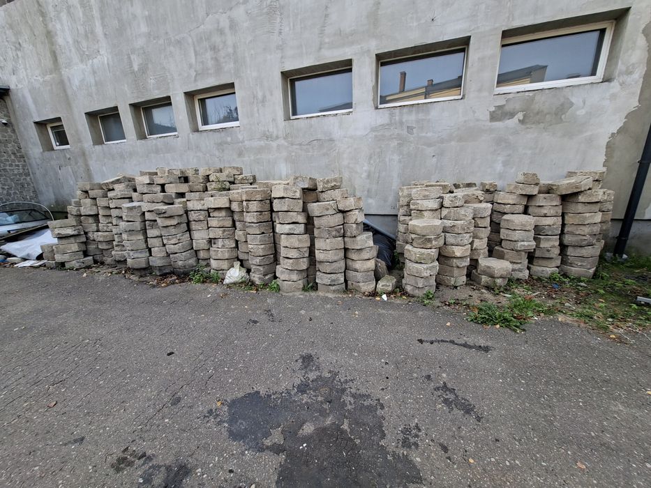 Trelinka. Ok. 900 sztuk | 2,5 zł/szt.