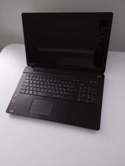 Продам Toshiba Satellite C70D-B-34L
