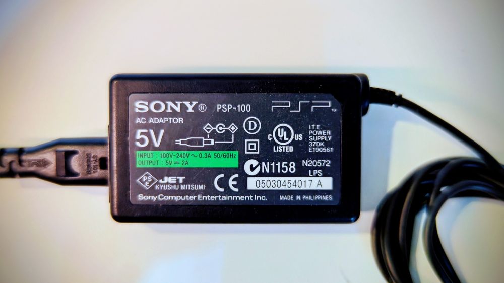 Oryginalna Ładowarka Sony PSP-100 5V 2A