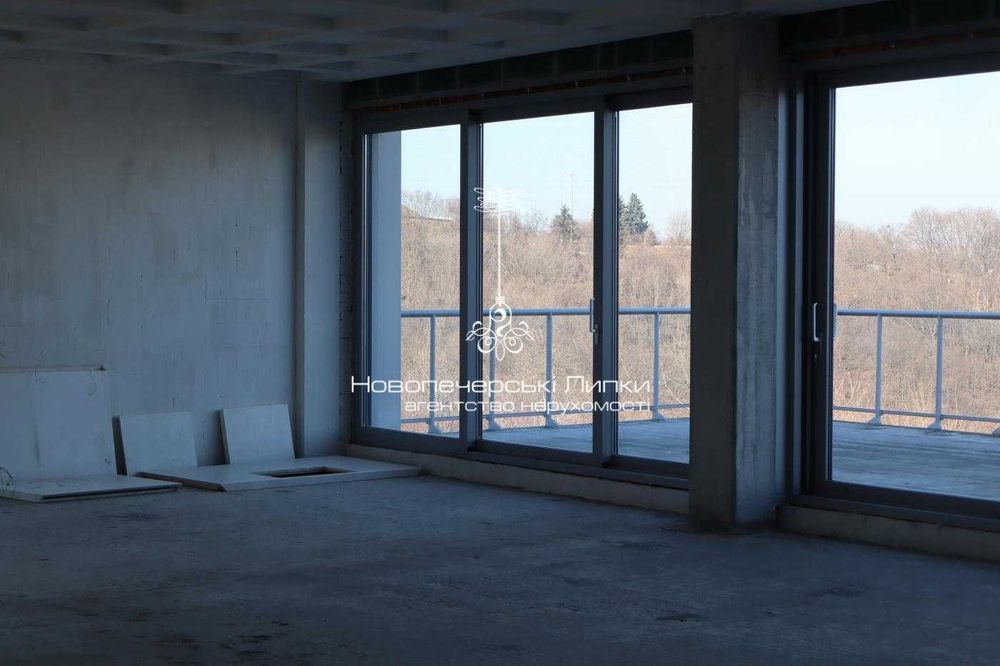 Продаж унікального пентхаусу без рем. вул. Ломаківська  508м2 Печерськ