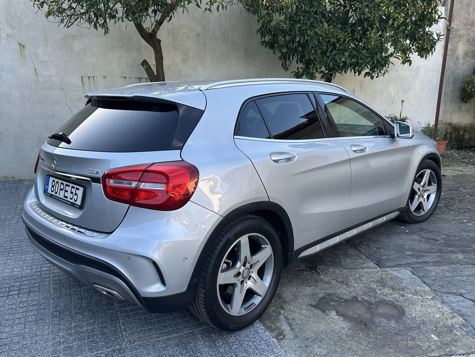 Mercedes-Benz GLA 200 CDI AMG 7G Auto. Nacional