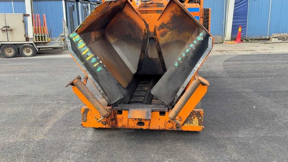 Rozściełacz do asfaltu CAT AP300D rozkładarka do asfaltu stan idealny