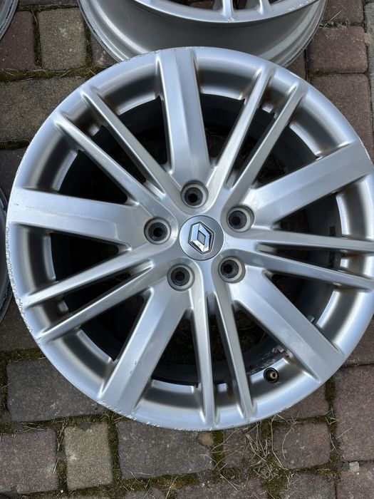Диски Gt R17*114.3*5  Renault