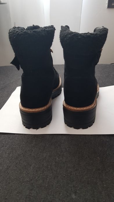 Botas de mulher Tamanho 36 em pele e camurça