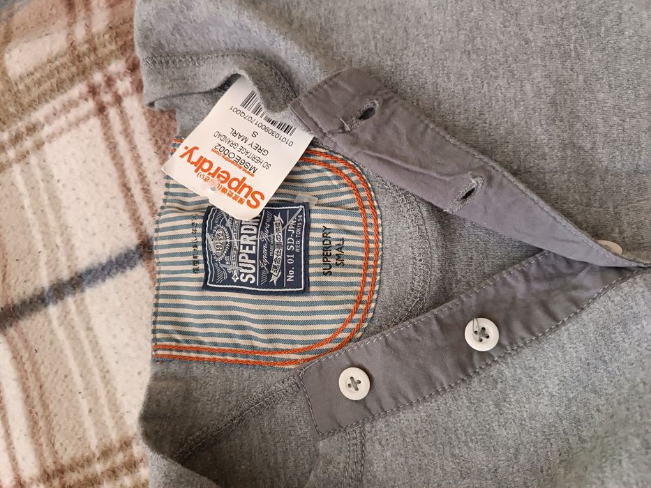 Новий реглан superdry S