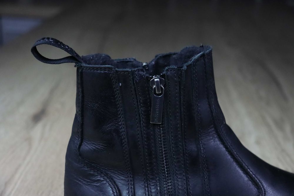 Dr. Martens Alyson skórzane damskie botki sztyblety 39 ( 26 cm)