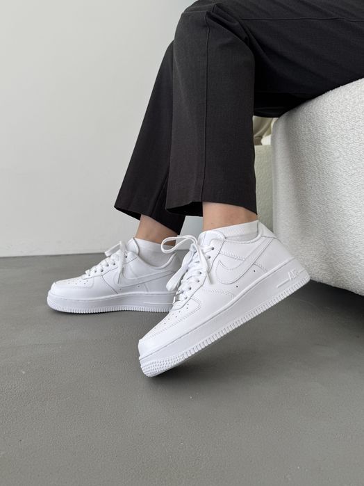 Кросівки Кроссовки Nike Air Force White Белый Білий Кросовки демісезон