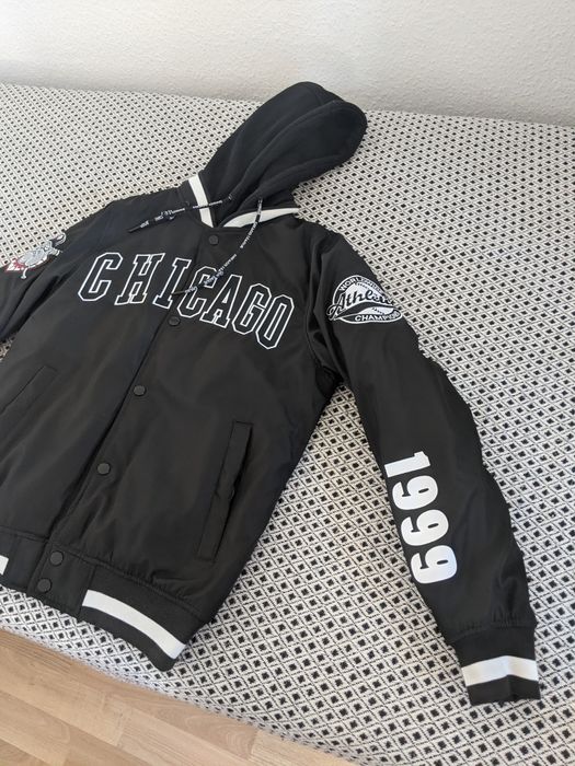 Nowa modna kurtka młodzieżowa FSBN  roz. S.