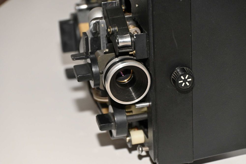 projektor filmowy 8mm WOŁNA3
