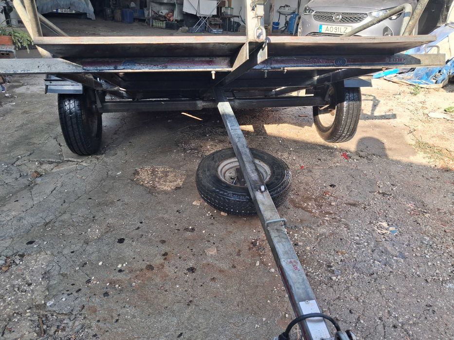 Vendo reboque tuniauto moto 4