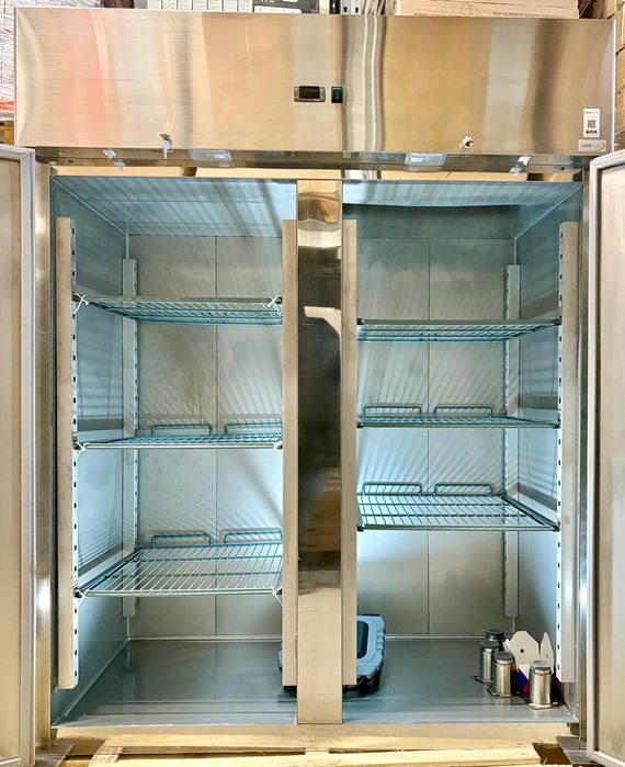 Lodówki,  Stoły, Piece