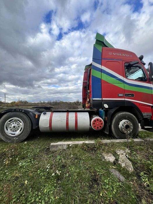 Продам тягач євро 2