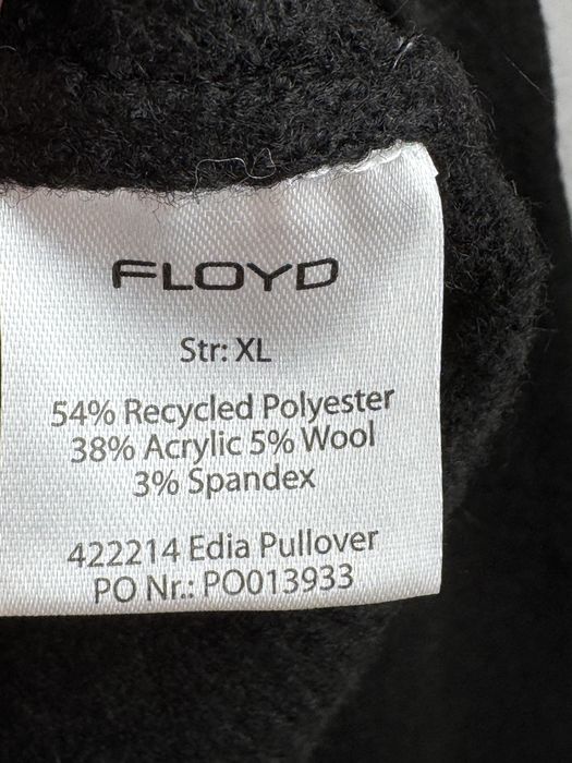sweter czarny puszysty oversize klasyczny miękki XL