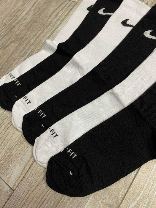 Skarpety Nike 6 par 42-45