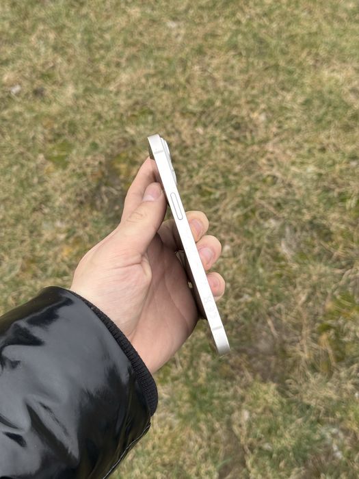 Telefon iPhone 14 128GB 100% Bateria Apple Biały