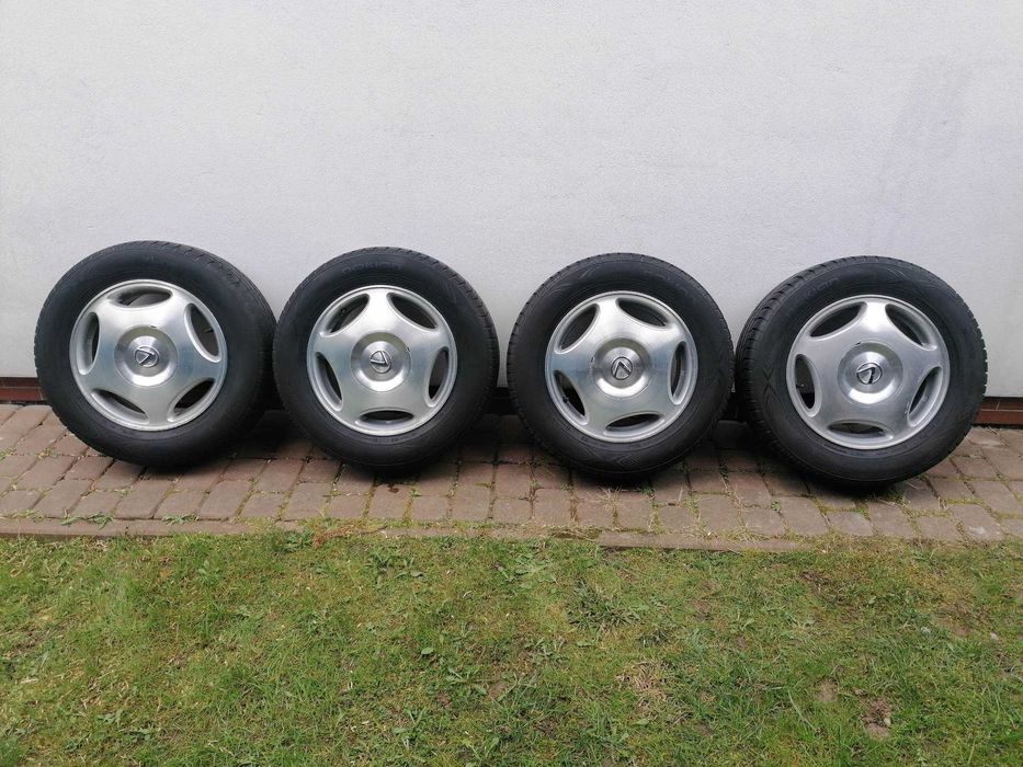 Felgi aluminiowe Lexus LS 400 z oponami letnimi
