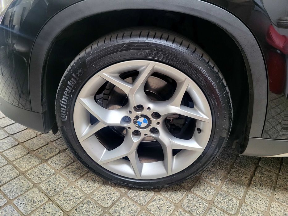 BMW X1 sDrive18d Automático | 2010 | 177 635 km