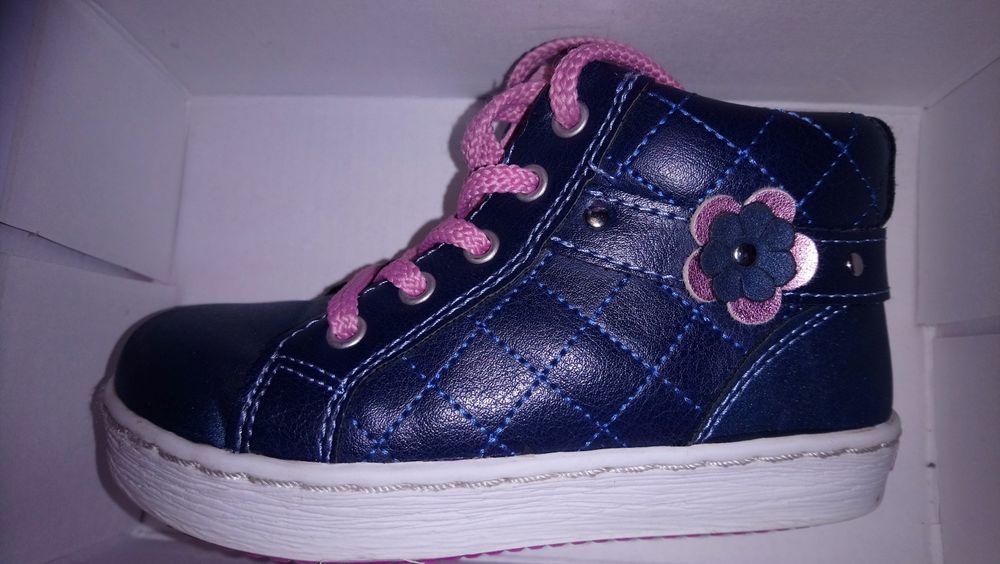 Buty buciki dziewczynka 24