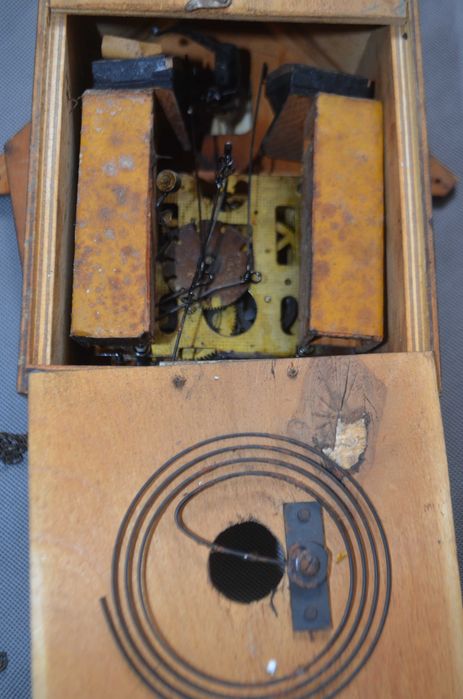 stary zegar kukułka CCCP Majak