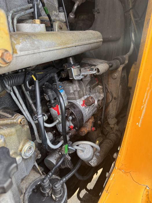 Екскаватор навантажувач JCB 3cx