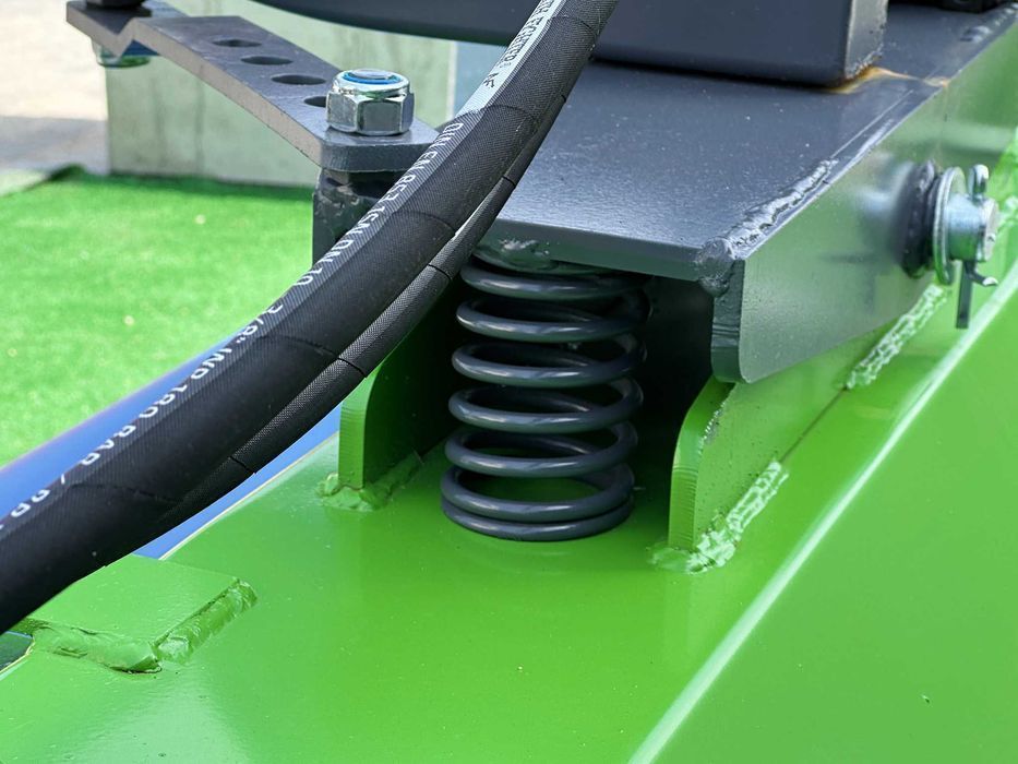 MINI Zamiatarka hydrauliczna do traktora ciągnika kostki drogowa