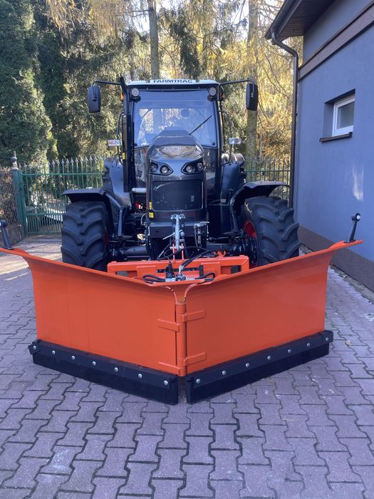 Odśnieżanie parkingów oraz placów