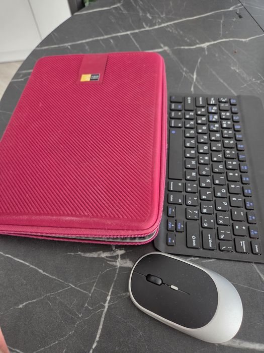 Планшет Lenovo Tablet 10 (20L3), Celeron N4100 (1.1ГГц, 4 ядра) 8Gb, 128Gb, windows 11