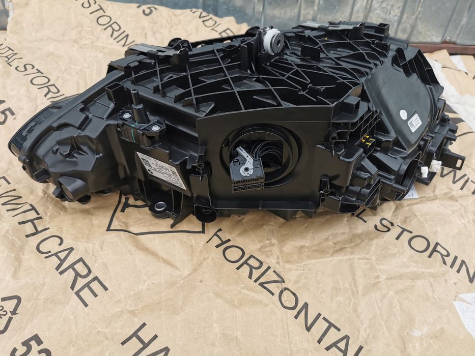 BMW 4 G22 G23 M4 G82 G83 Lampa Reflektor Lewa BMW Laser Black Shadow