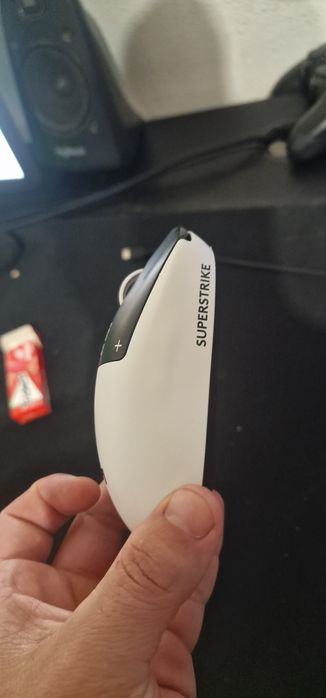 Rato superstrike Logitech