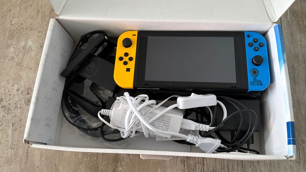 Nintendo Switch Fortnite Edição Limitada