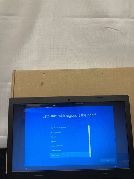 Lenovo ideapad 10015IBD 15" i3 8/512Gb / Apple Macbook Air 13" 8/128Gb