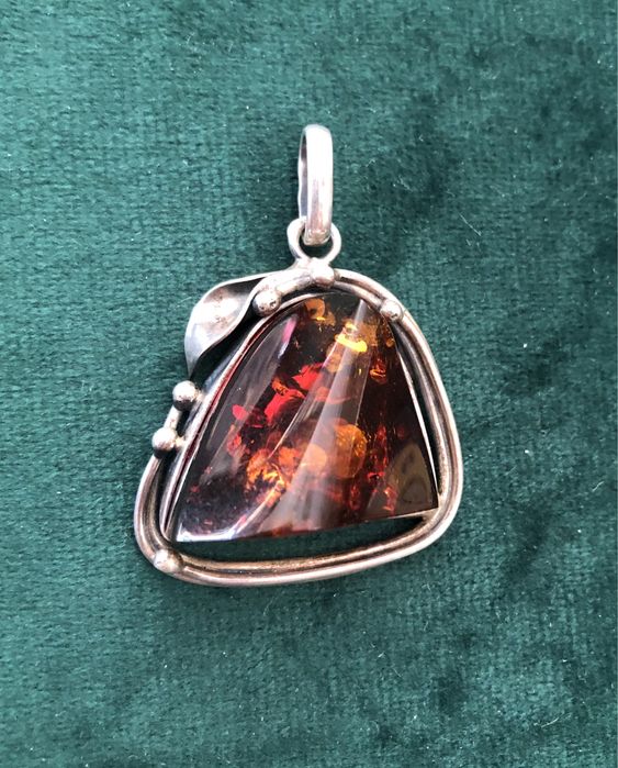 Zawieszka wisior bursztyn srebro vintage