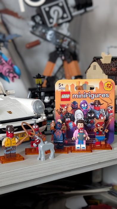 Мініфігурки LEGOЛюдина-павук: Крізь Всесвіт (71050)