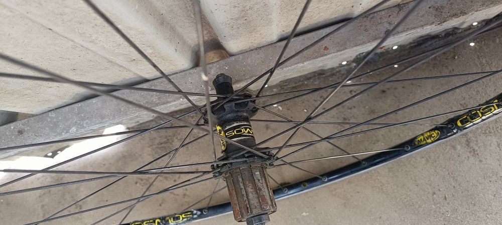 Rodas estrada Mavic Cosmos