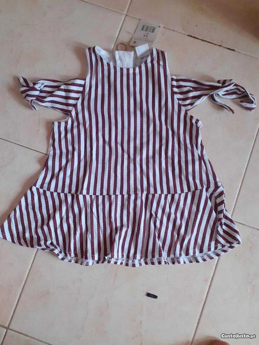 Top for ages 3–4 "new and packaged"