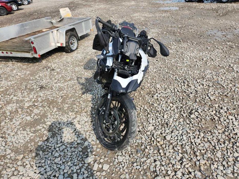 2024 BMW F800 GS