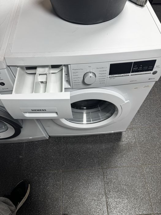 Пральна машина siemens з баком