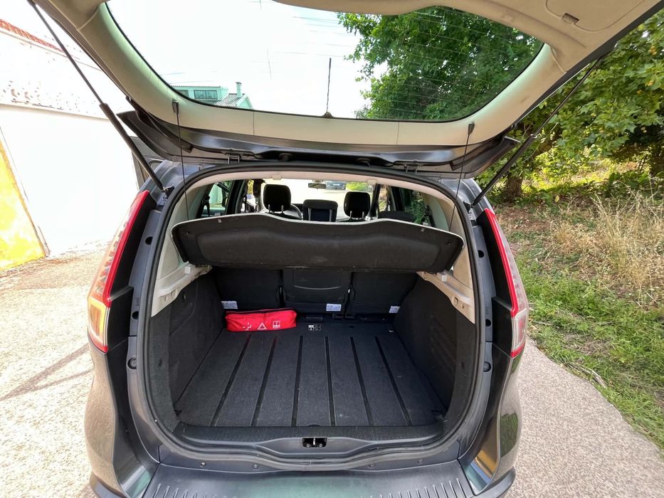 Renault Scenic 1.5 Dci