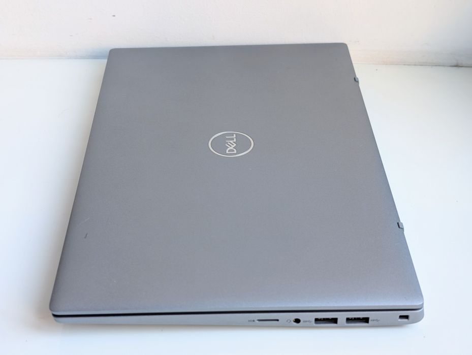 Тонкий ноутбук Dell Latitude 3320 Intel Core i3-1115G4 4/128-1Tb SSD
