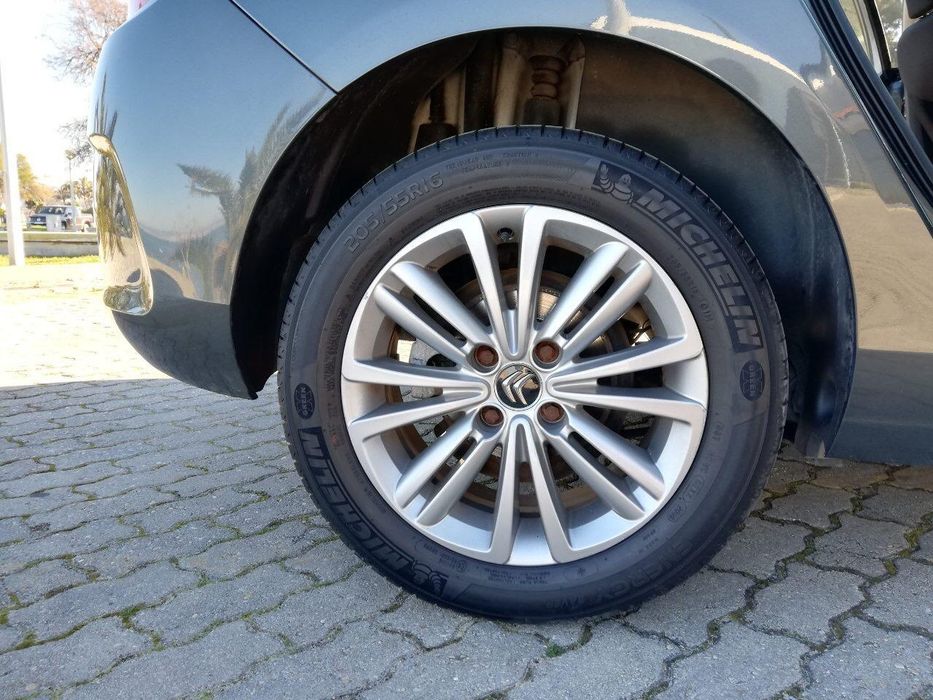Citroën C4 - particular - único dono
